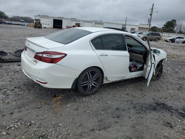 1HGCR3F93HA016145 - 2017 HONDA ACCORD TOURING WHITE photo 3