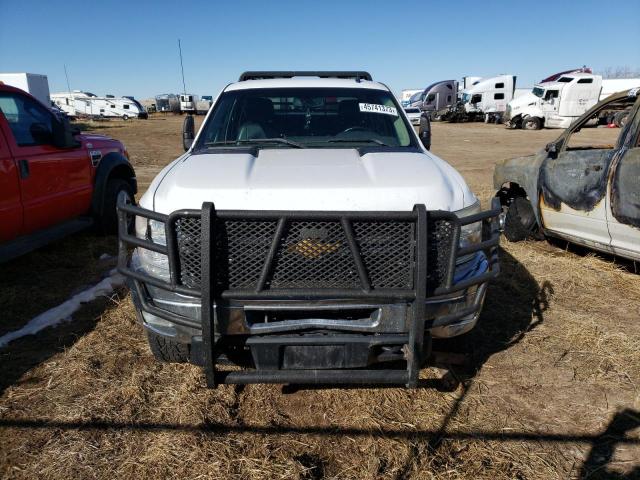 1GC4K0C86CF101025 - 2012 CHEVROLET SILVERADO K3500 LT WHITE photo 5