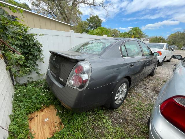 1N4AL11DX5C240719 - 2005 NISSAN ALTIMA S GRAY photo 4