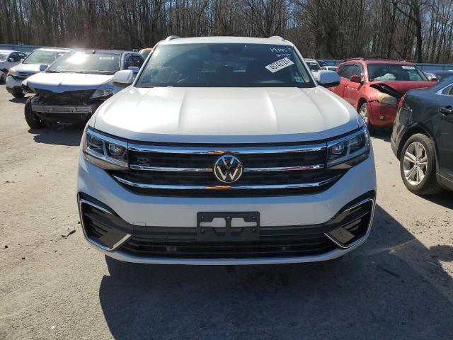 1V2SC2CA4NC214395 - 2022 VOLKSWAGEN ATLAS CROS SEL R-LINE WHITE photo 5