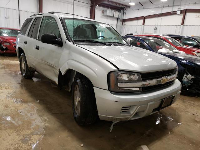 1GNDT13S572189438 - 2007 CHEVROLET TRAILBLAZE LS SILVER photo 4