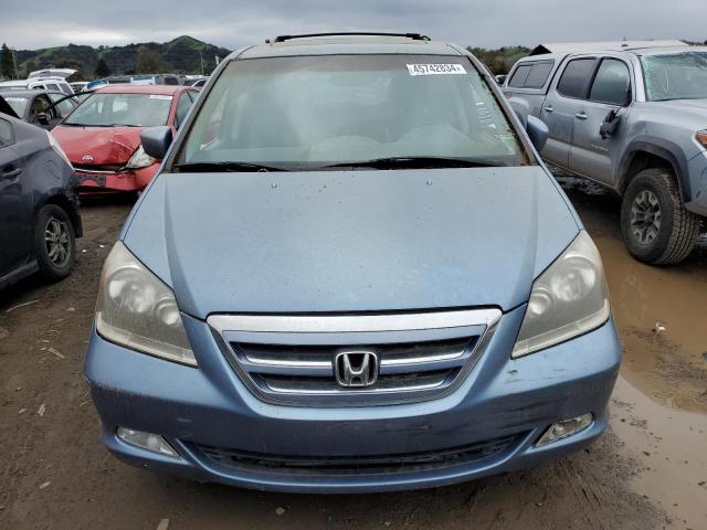 5FNRL38895B070521 - 2005 HONDA ODYSSEY TOURING BLUE photo 5