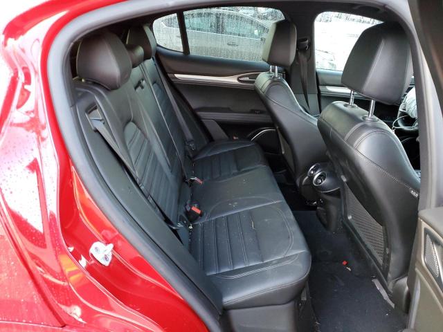 ZASPAKBN0L7C76424 - 2020 ALFA ROMEO STELVIO TI 红色 照片 11