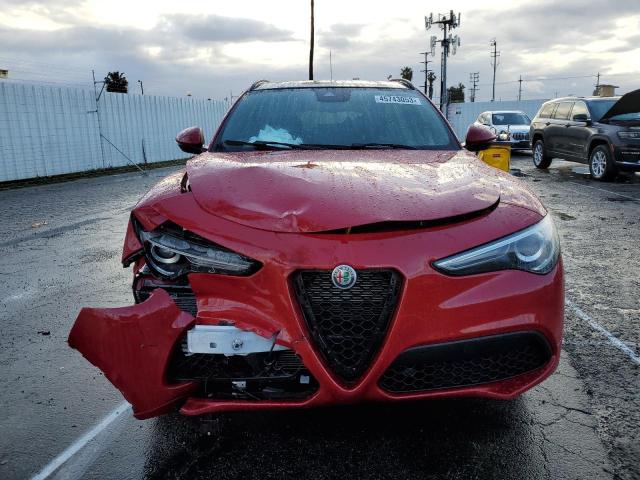 ZASPAKBN0L7C76424 - 2020 ALFA ROMEO STELVIO TI 红色 照片 5