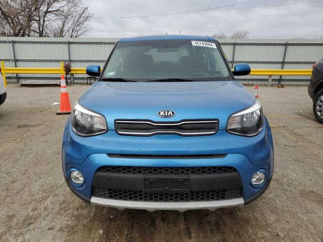 KNDJP3A5XK7695058 - 2019 KIA SOUL + BLUE photo 5