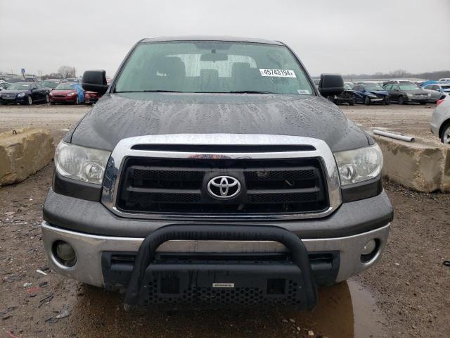 5TFUM5F14CX029516 - 2012 TOYOTA TUNDRA DOUBLE CAB SR5 GRAY photo 5