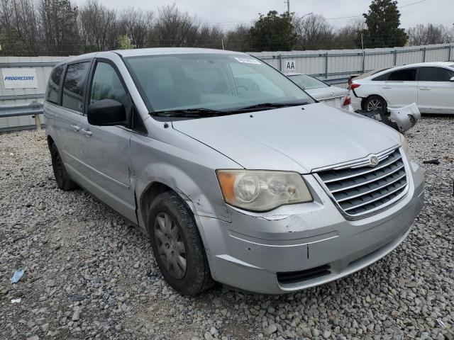 2A8HR44E79R656889 - 2009 CHRYSLER TOWN & COU LX SILVER photo 4