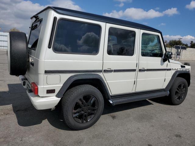 WDCYC3HF2BX190165 - 2011 MERCEDES-BENZ G 550 WHITE photo 3