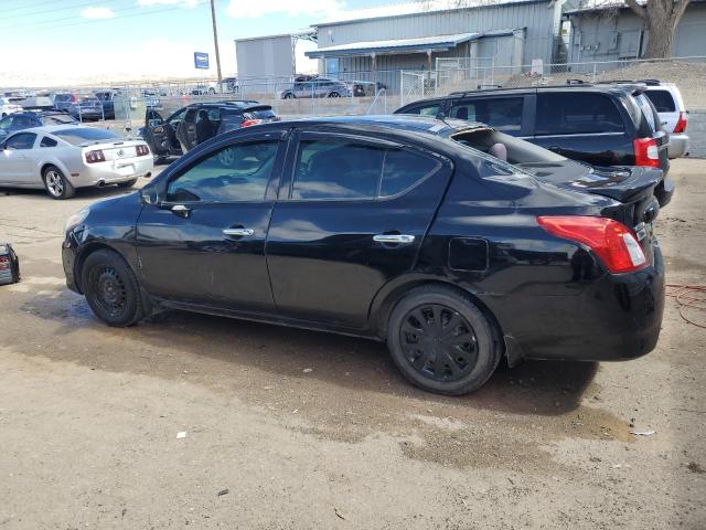 3N1CN7AP6FL910060 - 2015 NISSAN VERSA S BLACK photo 2