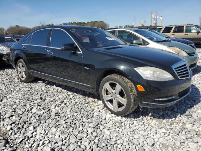 WDDNG7DBXCA471082 - 2012 MERCEDES-BENZ S 550 BLACK photo 4