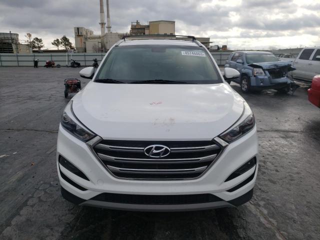 KM8J33A27JU744360 - 2018 HYUNDAI TUCSON VALUE WHITE photo 5