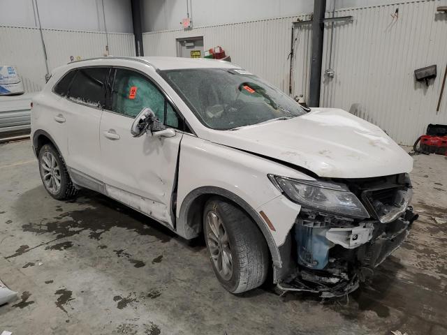5LMCJ2C93HUL24511 - 2017 LINCOLN MKC SELECT Weiß Foto 4