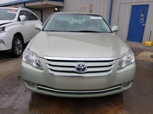 4T1BK36BX7U216109 - 2007 TOYOTA AVALON XL GREEN photo 5