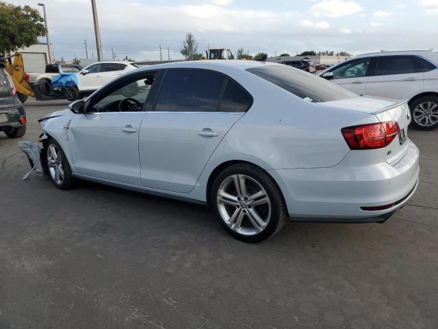 3VW4T7AJ3HM350012 - 2017 VOLKSWAGEN JETTA GLI رمادي صورة 2