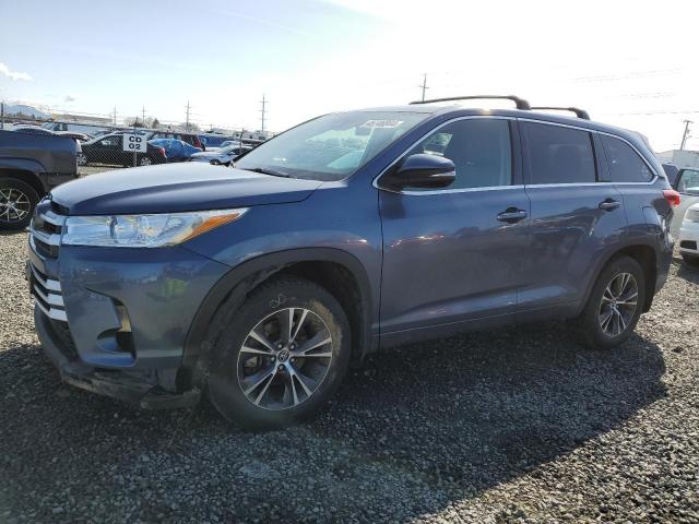 5TDBZRFH1JS803429 - 2018 TOYOTA HIGHLANDER LE BLUE photo 1