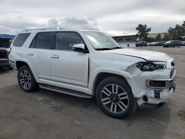 JTEBU5JR5G5331947 - 2016 TOYOTA 4RUNNER SR5/SR5 PREMIUM 白色 照片 4