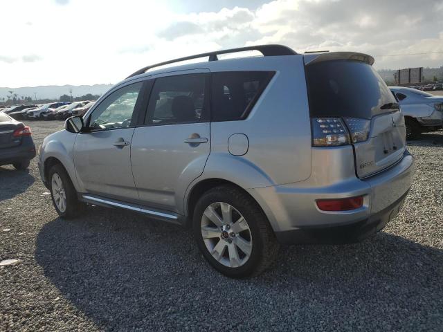 JA4AT3AW7AZ000861 - 2010 MITSUBISHI OUTLANDER SE SILVER photo 2