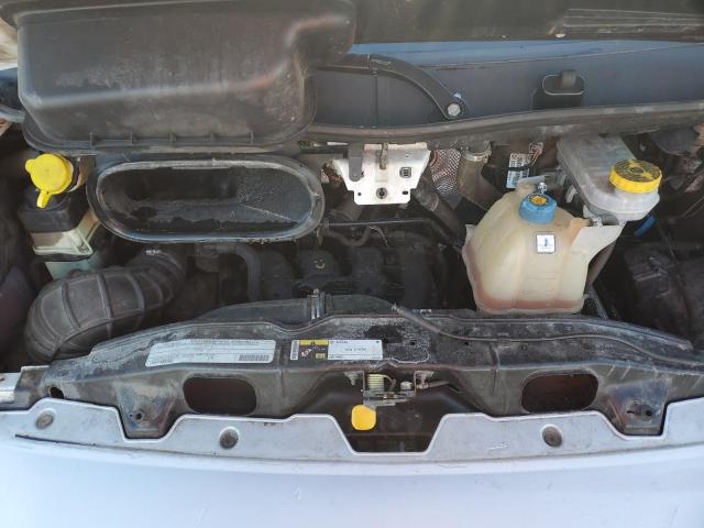 3C6TRVCG2KE532389 - 2019 RAM PROMASTER 2500 HIGH WHITE photo 12