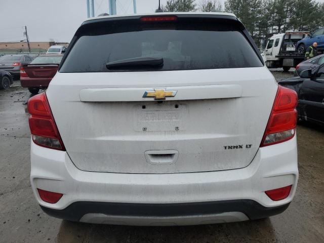 3GNCJLSB0KL280106 - 2019 CHEVROLET TRAX 1LT WHITE photo 6