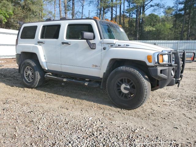 5GTDN136068204194 - 2006 HUMMER H3 WHITE photo 4