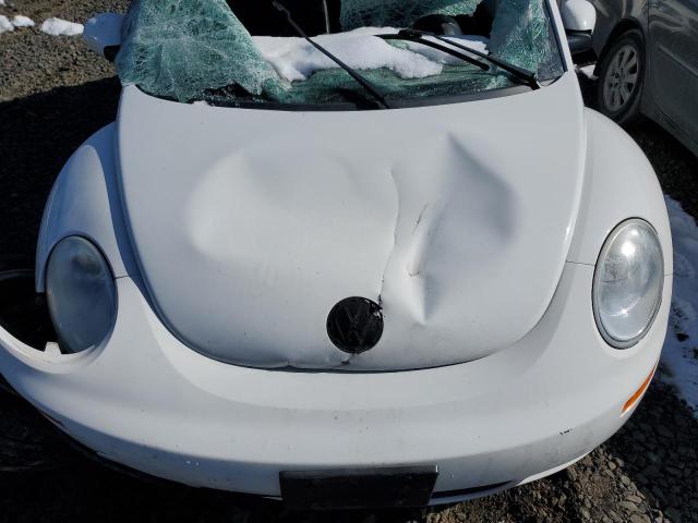3VWRG3AL4AM003220 - 2010 VOLKSWAGEN NEW BEETLE Weiß Foto 12