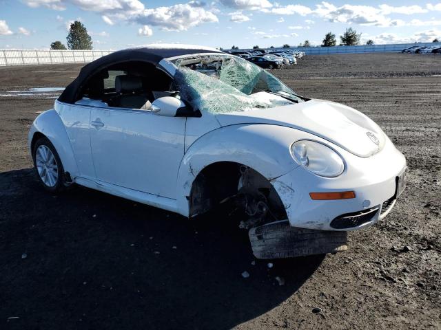 3VWRG3AL4AM003220 - 2010 VOLKSWAGEN NEW BEETLE Weiß Foto 4