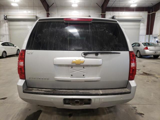 1GNSKJE74DR220409 - 2013 CHEVROLET SUBURBAN K1500 LT SILVER photo 6