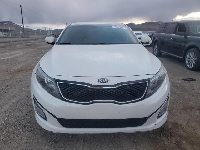 KNAGM4A77F5589532 - 2015 KIA OPTIMA LX WHITE photo 5