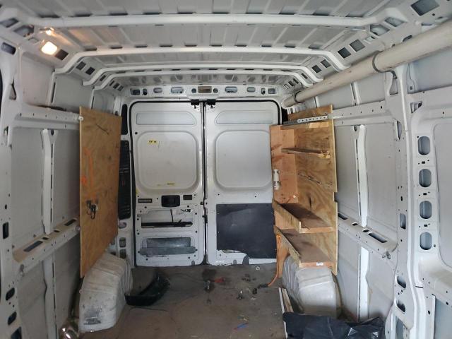 3C6TRVDG9JE139390 - 2018 RAM PROMASTER 2500 HIGH Ақ фото 10