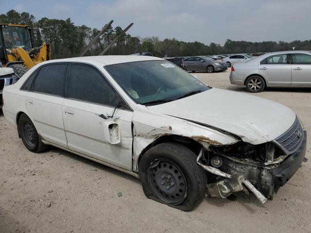 4T1BF28B24U340401 - 2004 TOYOTA AVALON XL WHITE photo 4