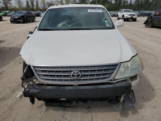 4T1BF28B24U340401 - 2004 TOYOTA AVALON XL WHITE photo 5