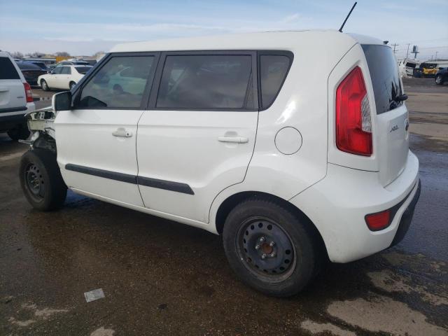 KNDJT2A55D7777501 - 2013 KIA SOUL WHITE photo 2