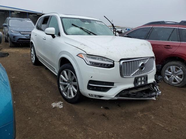 YV4A22PL3G1027639 - 2016 VOLVO XC90 T6 WHITE photo 4