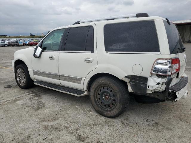 5LMFU28528LJ06768 - 2008 LINCOLN NAVIGATOR WHITE photo 2