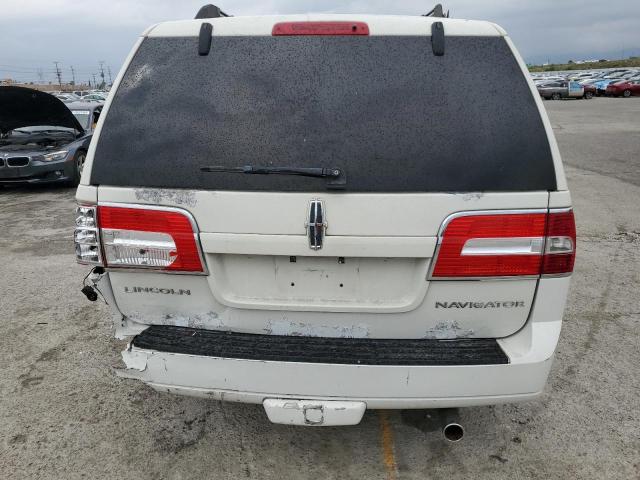 5LMFU28528LJ06768 - 2008 LINCOLN NAVIGATOR WHITE photo 6