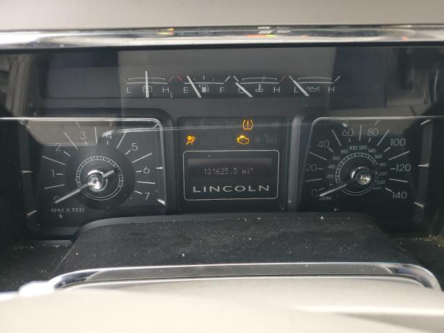 5LMFU28528LJ06768 - 2008 LINCOLN NAVIGATOR თეთრი ფოტო 9