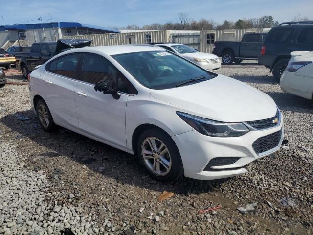 1G1BE5SM1H7107500 - 2017 CHEVROLET CRUZE LT WHITE photo 4