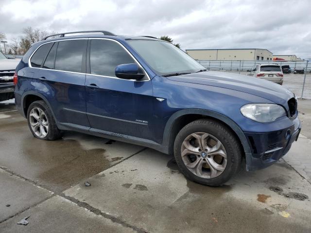 5UXZV8C58BL418434 - 2011 BMW X5 XDRIVE50I BLUE photo 4