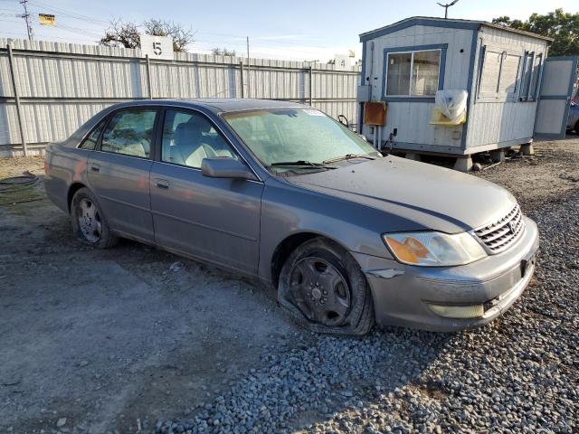 4T1BF28B03U309372 - 2003 TOYOTA AVALON XL TAN photo 4