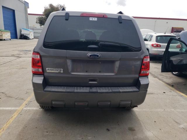 1FMCU0D75CKB43801 - 2012 FORD ESCAPE XLT GRAY photo 6