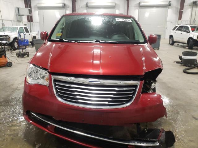 2C4RC1CGXFR693154 - 2015 CHRYSLER TOWN & COU TOURING L RED photo 5