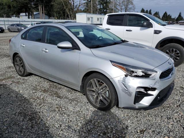 3KPF34AD1KE046103 - 2019 KIA FORTE GT LINE SILVER photo 4