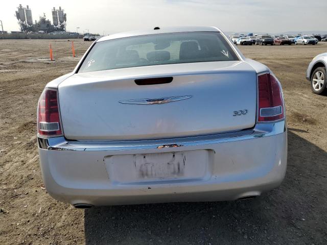 2C3CCAAG4CH116912 - 2012 CHRYSLER 300 SILVER photo 6