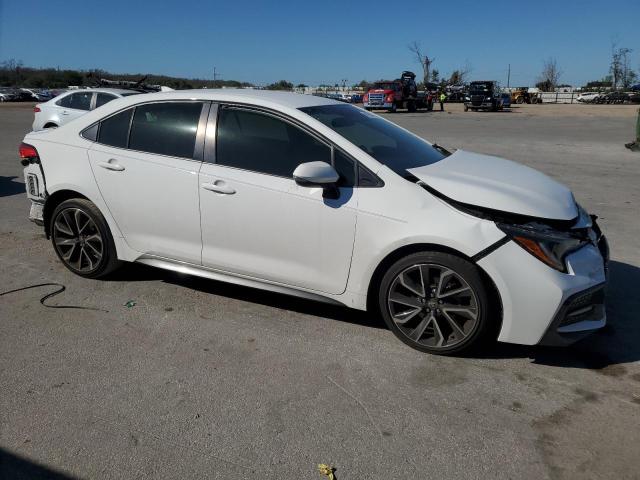JTDS4MCE1N3508897 - 2022 TOYOTA COROLLA SE WHITE photo 4