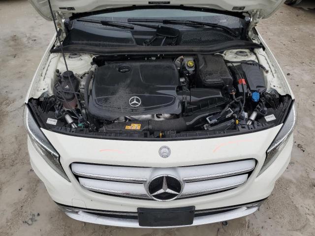 WDCTG4EB8HJ337574 - 2017 MERCEDES-BENZ GLA 250 WHITE photo 11