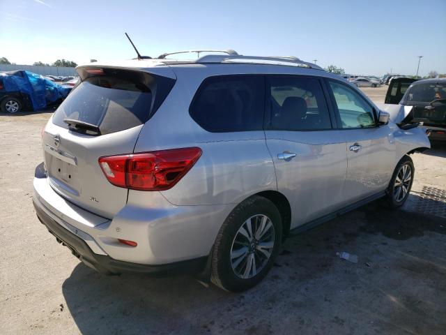 5N1DR2MN8HC635417 - 2017 NISSAN PATHFINDER S 银色 照片 3