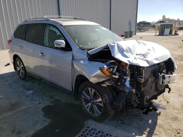 5N1DR2MN8HC635417 - 2017 NISSAN PATHFINDER S 银色 照片 4