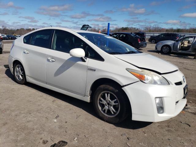 JTDKN3DU2B0282461 - 2011 TOYOTA PRIUS WHITE photo 4