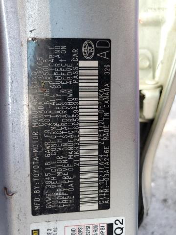 2T1KR32E36C559498 - 2006 TOYOTA MATRIX XR SILVER photo 12