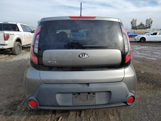 KNDJN2A26E7100054 - 2014 KIA SOUL SILVER photo 6